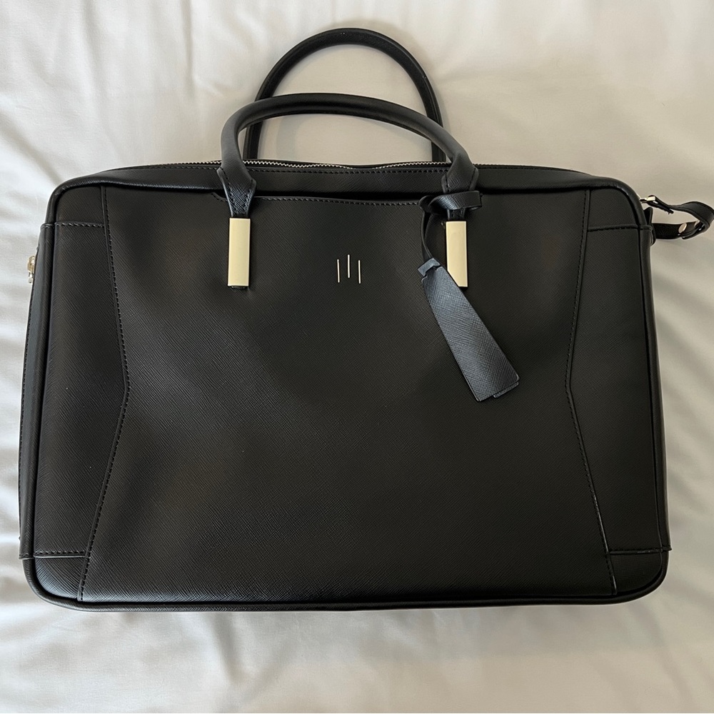 Elegant Black Shoulder Bag